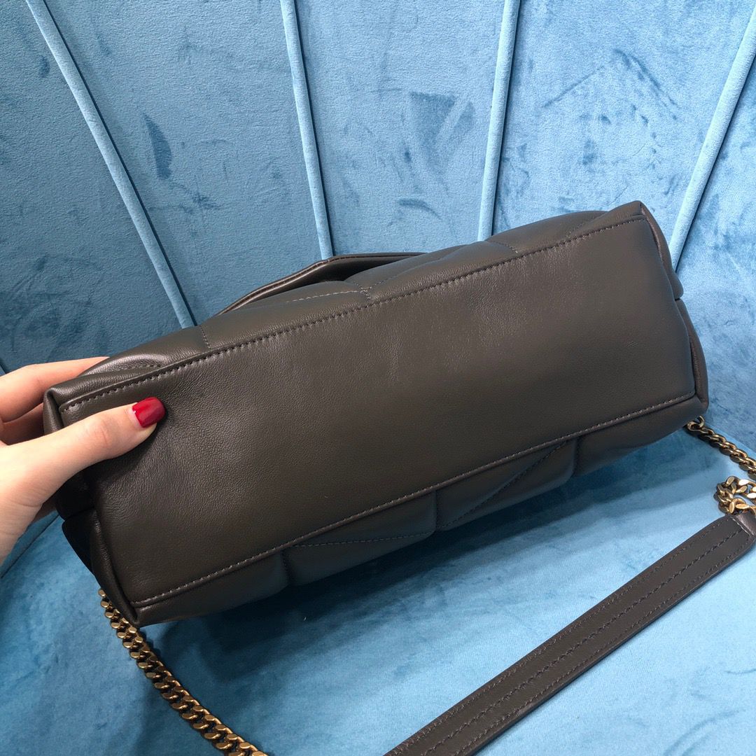 Bolsa Acolchoada Couro Preto Estruturada