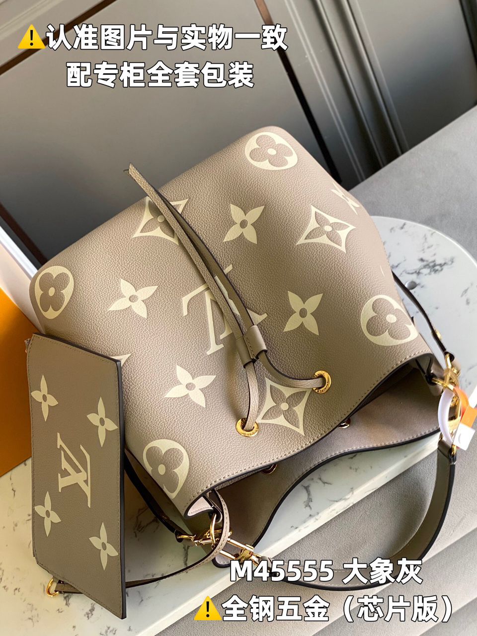 Bolsa Satchel Couro Cinza Claro Alças Ajustáveis