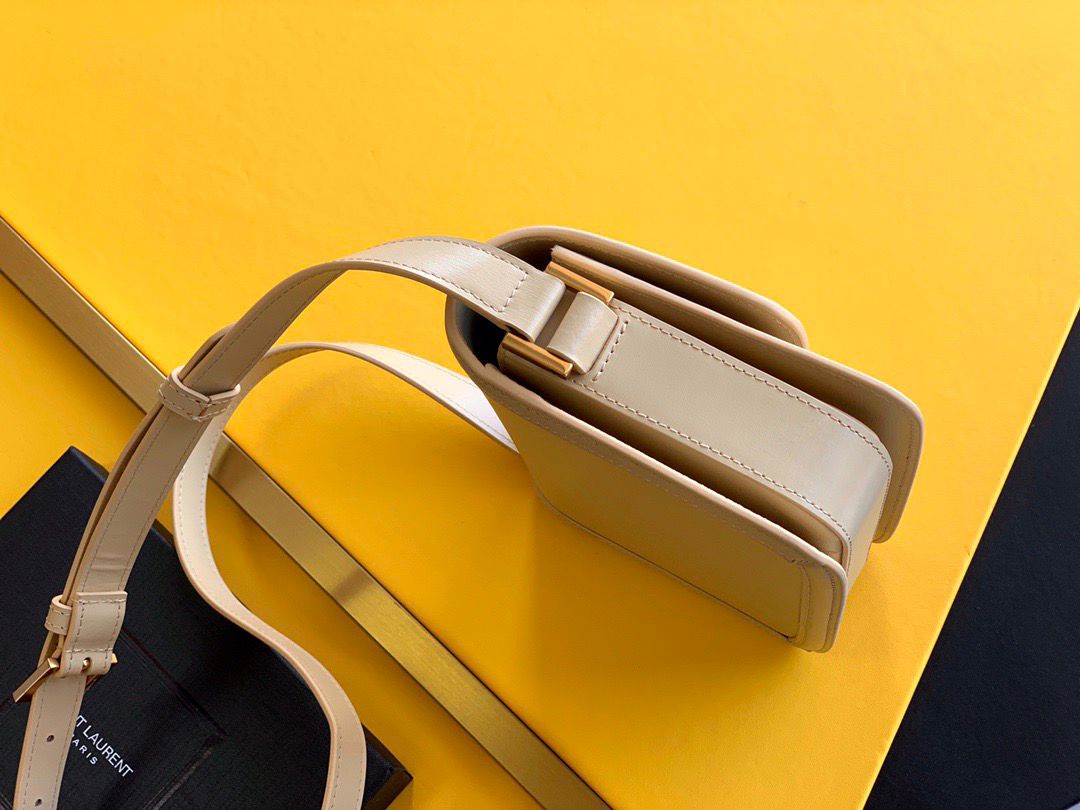 Bolsa Satchel Couro Bege Alça Ajustável