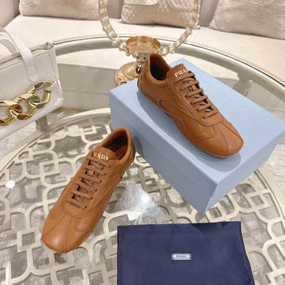 Tênis Caramelo Modelo Retrô Esportivo