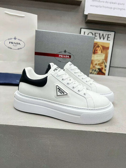 Tênis Couro Branco Preto