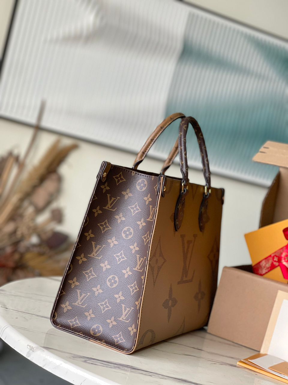 Bolsa Tote Couro Padrão Monograma Geométrico