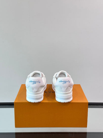 Tênis Couro Branco Detalhes Azul