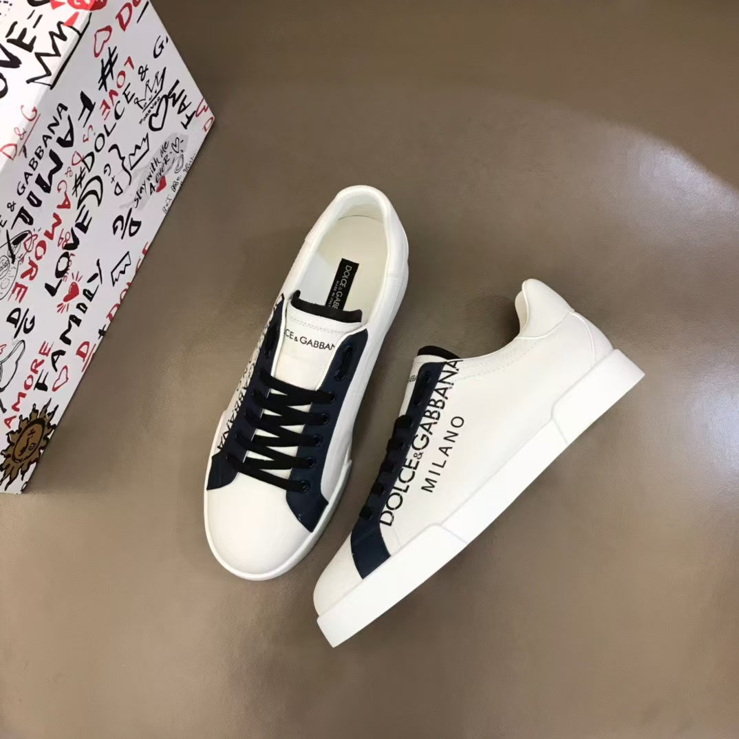 Tênis Couro Branco Casual Detalhes Contrastantes