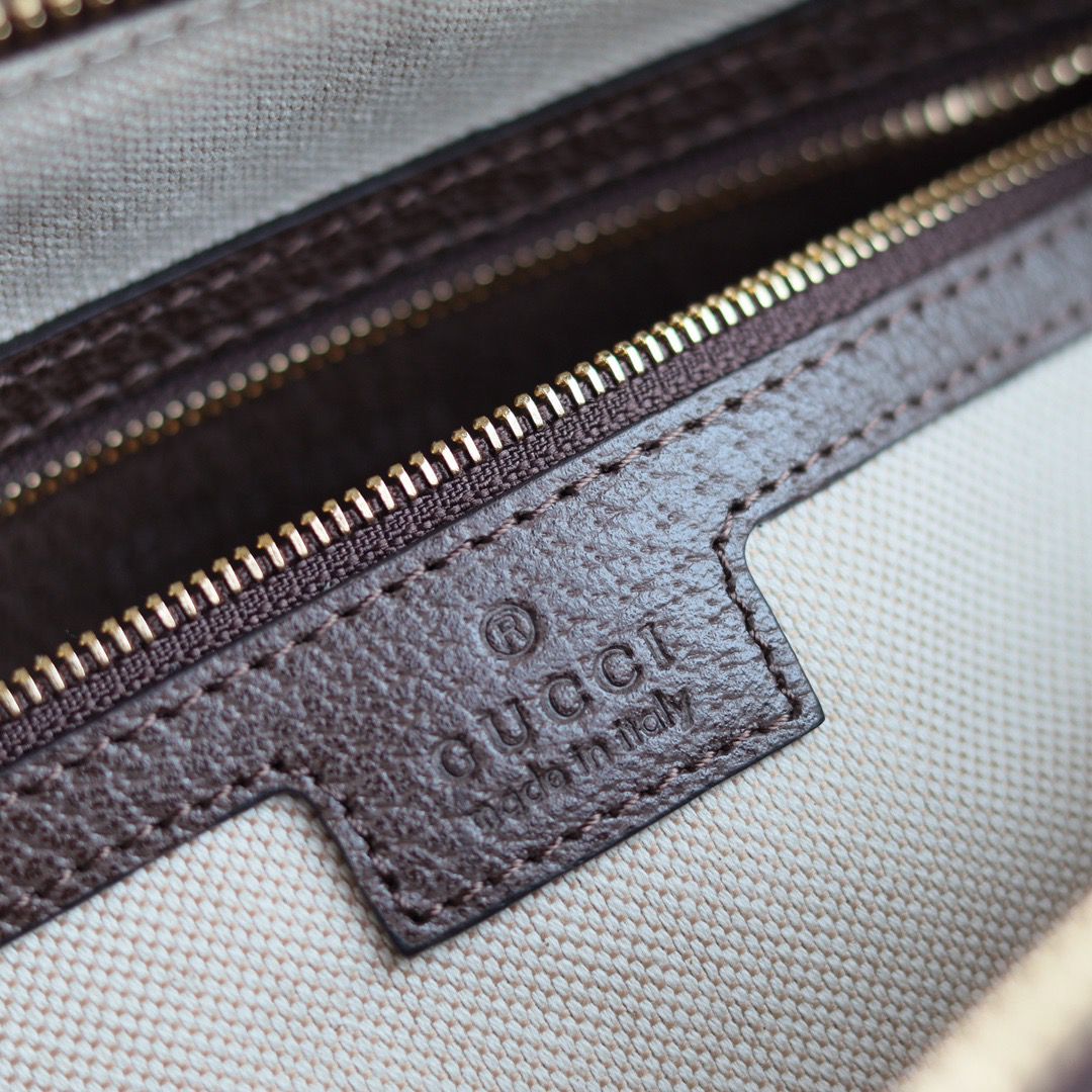 Bolsa Duffel Médio Couro Preto Alças Duplas