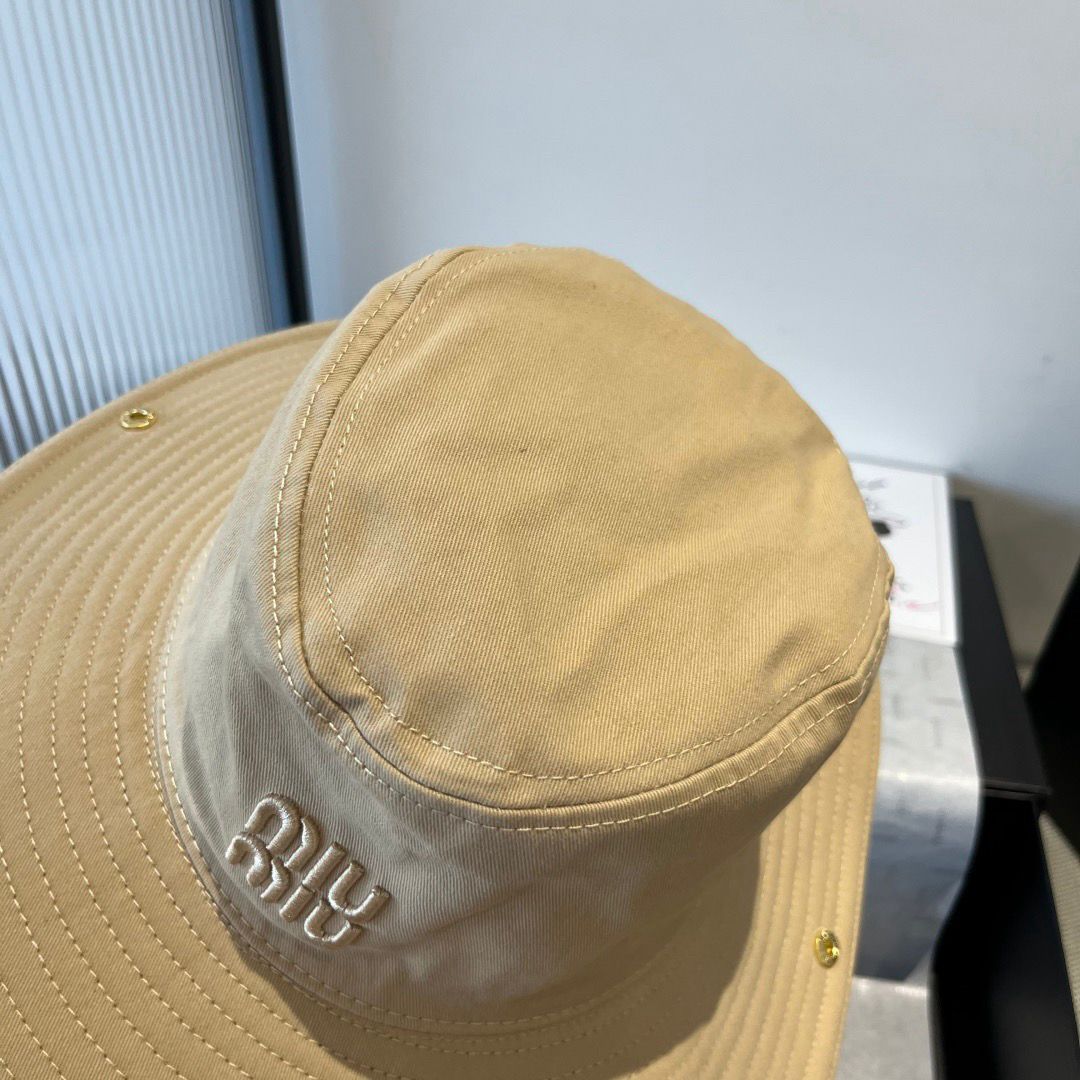 Boné Algodão Liso Ajustável