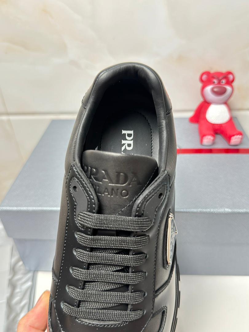 Tênis Couro Preto Cano Baixo Casual