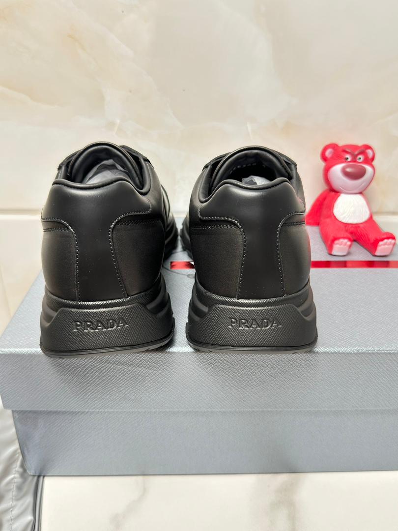 Tênis Couro Preto Cano Baixo Casual