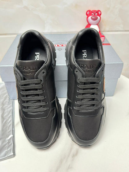 Tênis Couro Preto Cano Baixo Casual