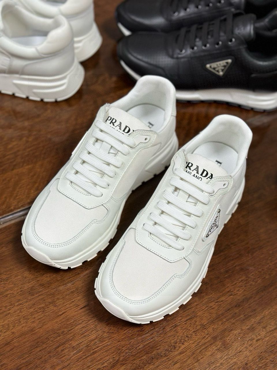 Tênis Couro Branco Cano Baixo Casual