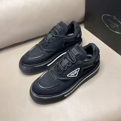 Tênis Runner Neoprene Preto Solado Robusto