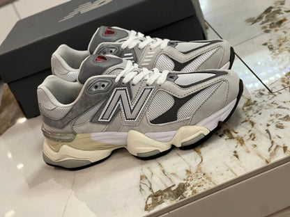 Tênis Runner Malha Cinza