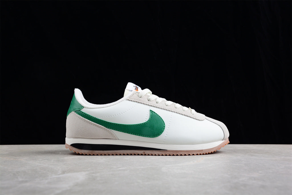 Tênis Couro Estilo Vintage Verde