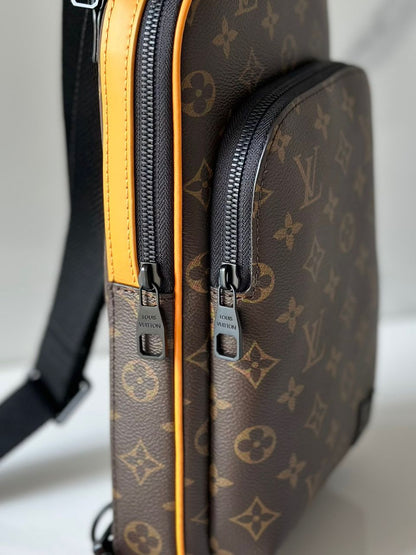 Bolsa Transversal Couro Estruturada