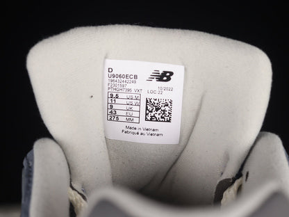 Tênis Runner Malha Navy Detalhe Branco