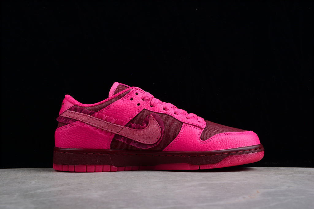 Tênis Cano Baixo Couro Rosa Detalhe Branco
