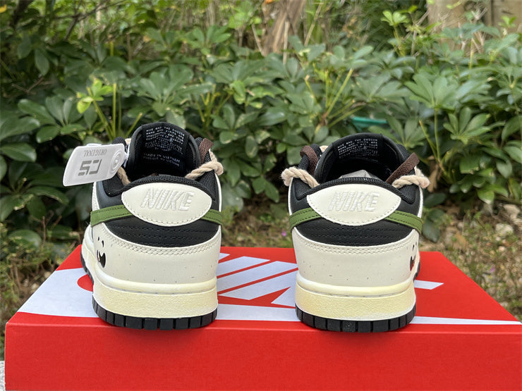 Tênis Cano Baixo Couro Branco Preto e Verde
