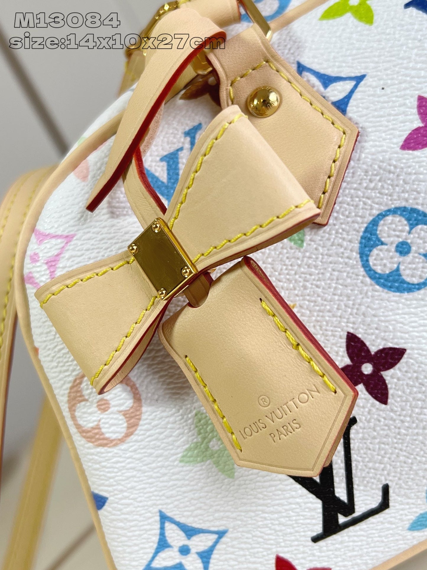 Bolsa Satchel Couro Padrão Monograma Geométrico Marrom Média