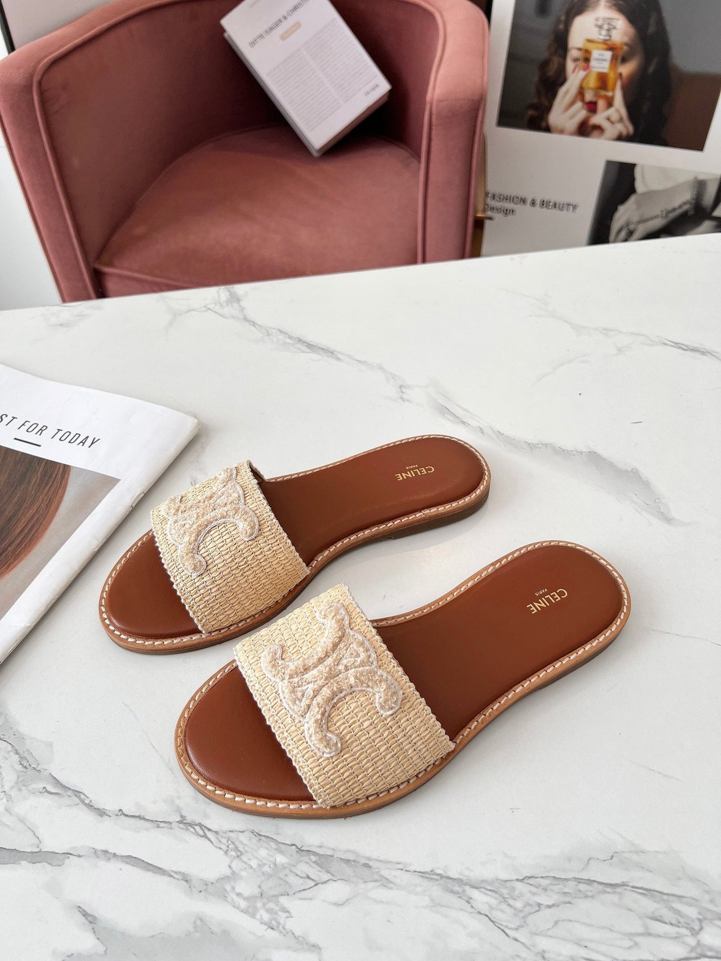 Sandália Mule Couro Padrão Monograma Triomphe