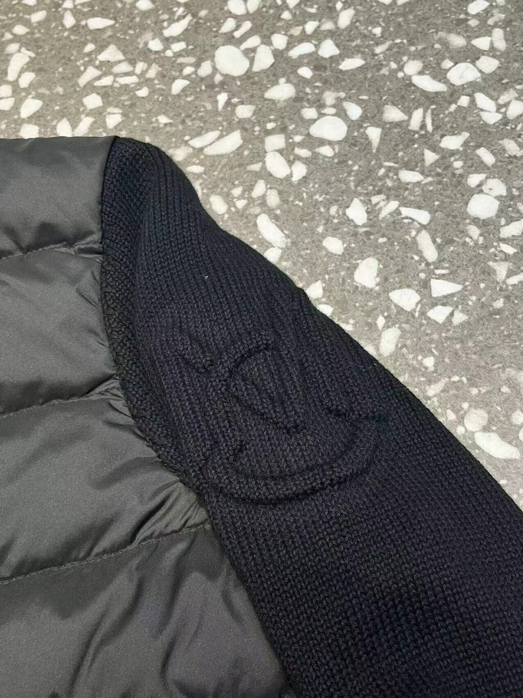 Cardigan Acolchoado Leve Preto