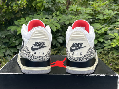 Tênis Cano Alto Basquete Branco Detalhes Cinza