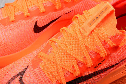 Tênis Runner Malha Laranja Detalhes Técnicos