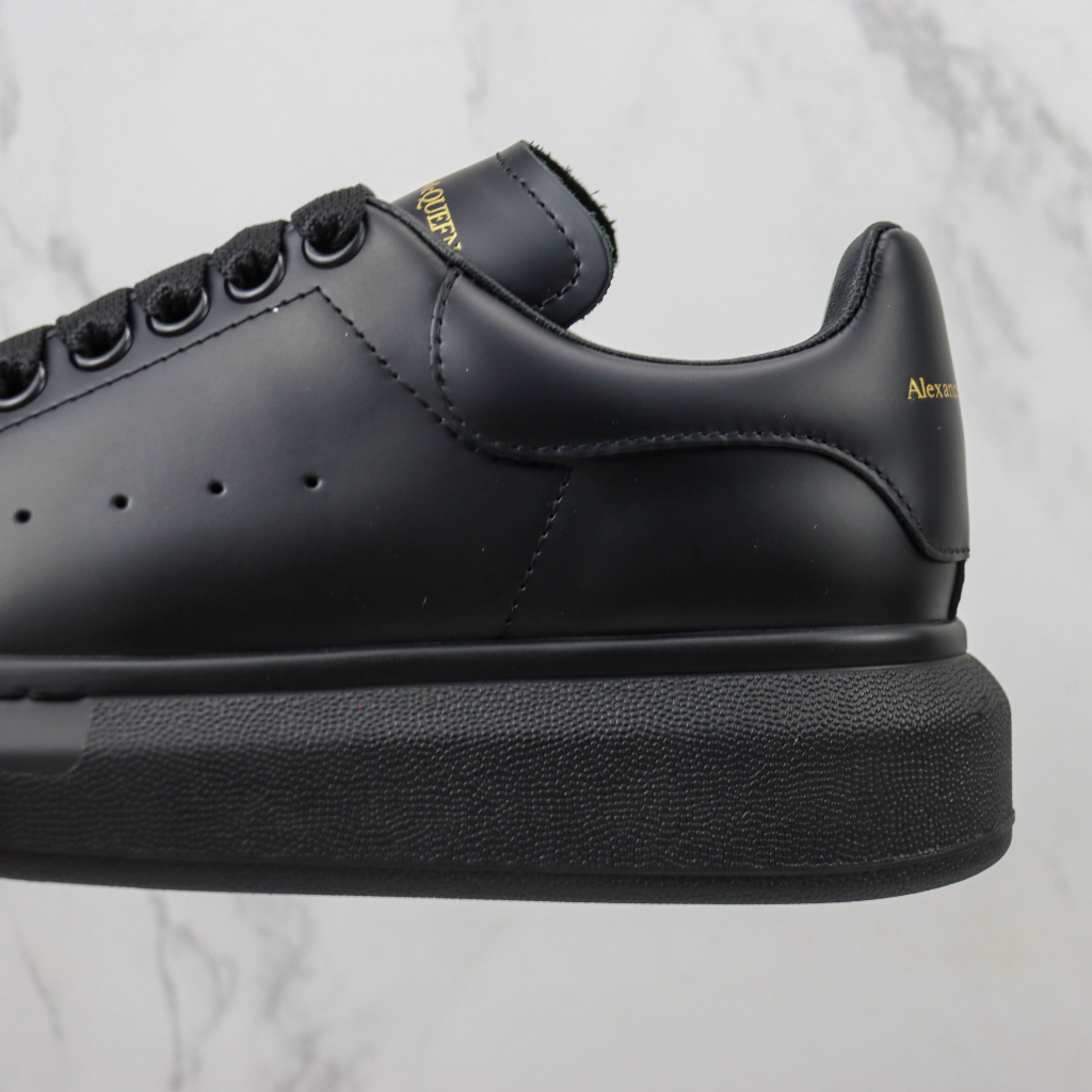 Tênis Couro Preto Cano Alto Casual