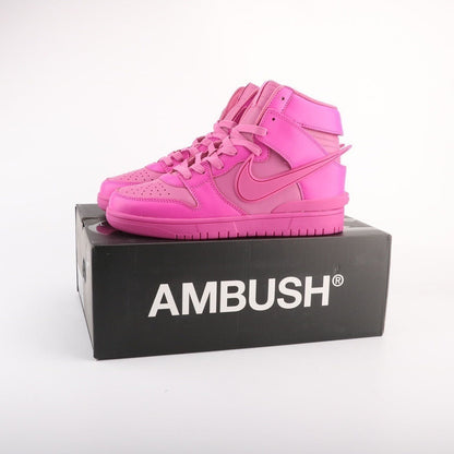 Tênis Cano Alto Couro Fuschia Detalhes Cosmic