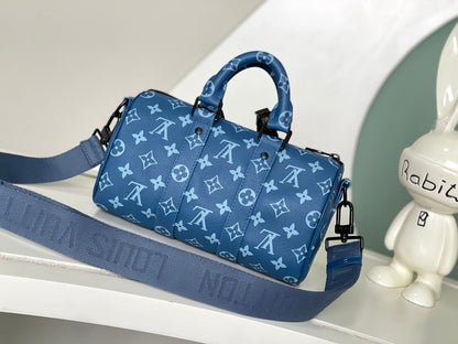 Bolsa Viagem Couro Marrom Alça Removível 25cm