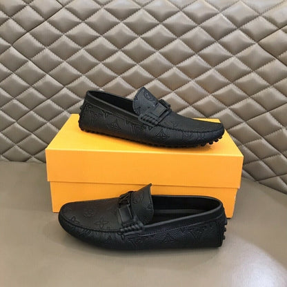 Mocassim Couro Padrão Monograma Geométrico