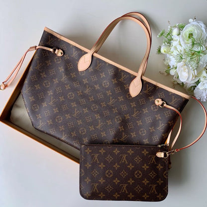 Bolsa Tote Couro Reversível Marrom e Bege com Alças Compridas