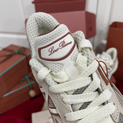 Tênis Runner Malha e Lã Creme Detalhes Laterais