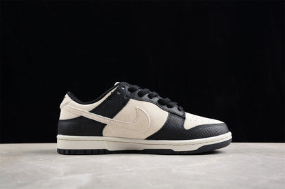 Tênis Cano Baixo Couro Bicolor Preto e Branco