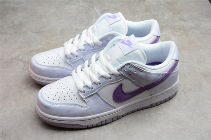 Tênis Cano Baixo Couro Roxo com Detalhes Contrastantes