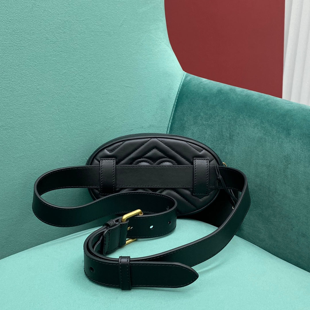 Bolsa Shoulder Couro Letras Entrelaçadas
