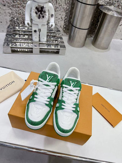 Tênis Denim Branco Padrão Monograma Geométrico Verde