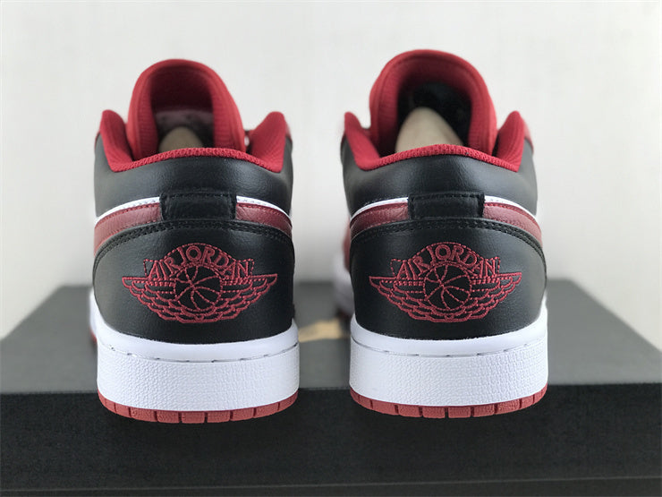 Tênis Cano Alto Couro Basquete Preto Vermelho