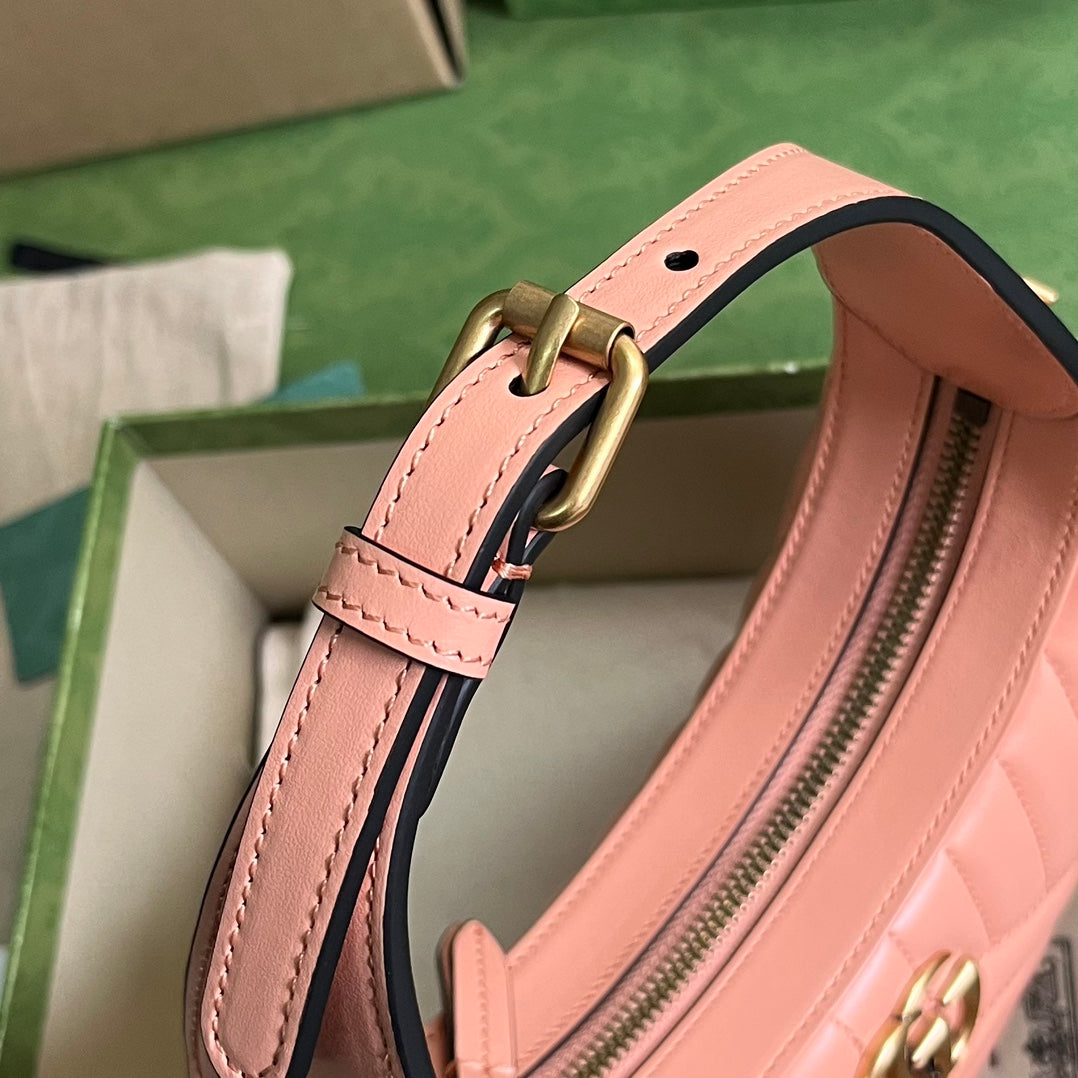 Bolsa Mini Couro Acolchoado Letras Entrelaçadas