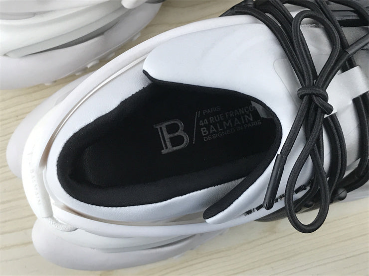 Tênis Couro Cano Baixo Branco Degradê Preto