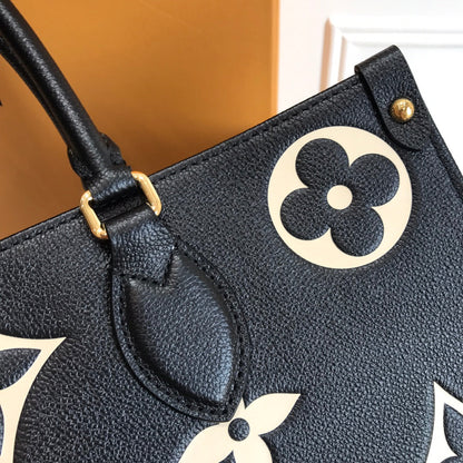Bolsa Tote Couro Preto Padrão Monograma Geométrico