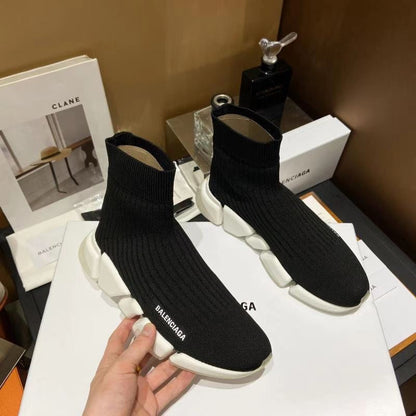 Tênis Cano Alto Malha Preto e Branco