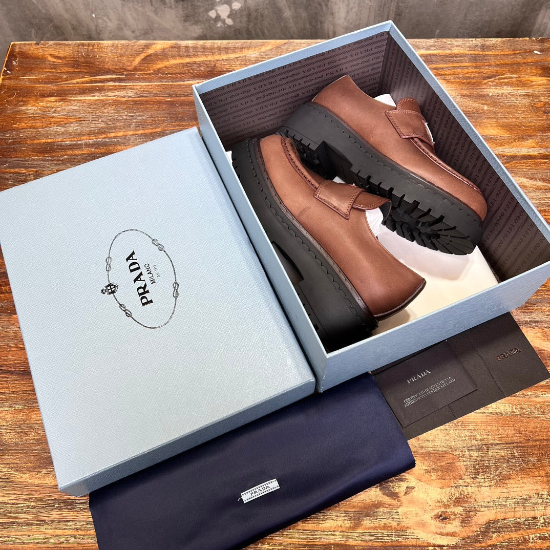 Mocassim Couro Marrom Liso