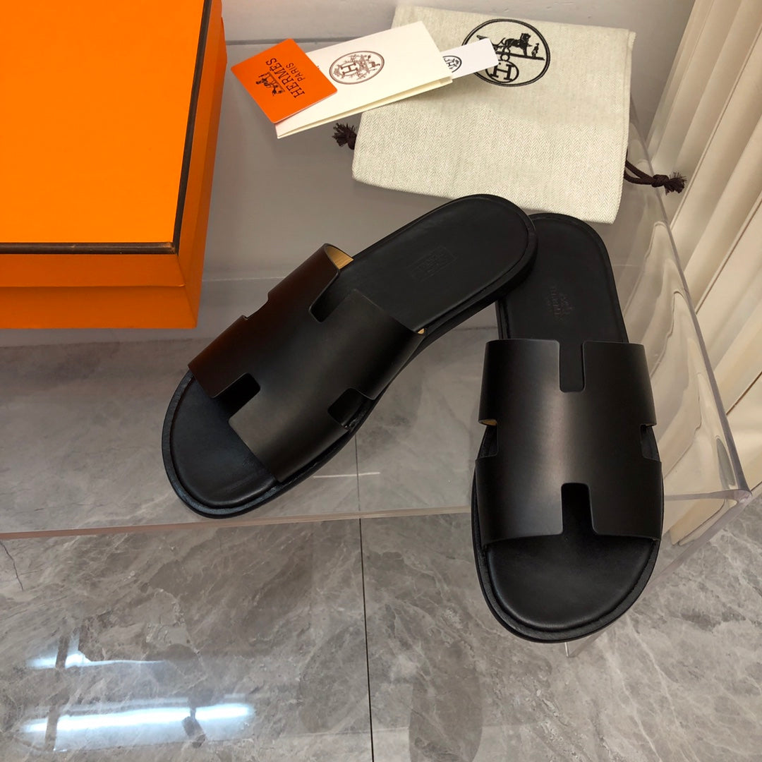 Sandália Couro Liso Preto Tira Cruzada
