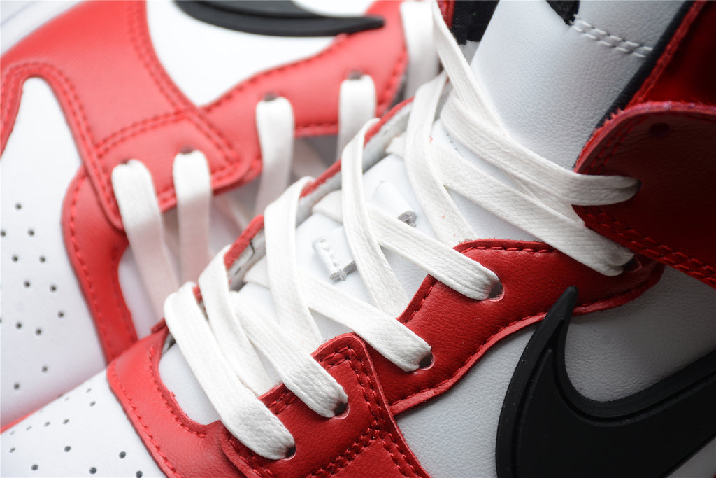 Tênis Cano Alto Couro Vermelho Detalhe Contraste