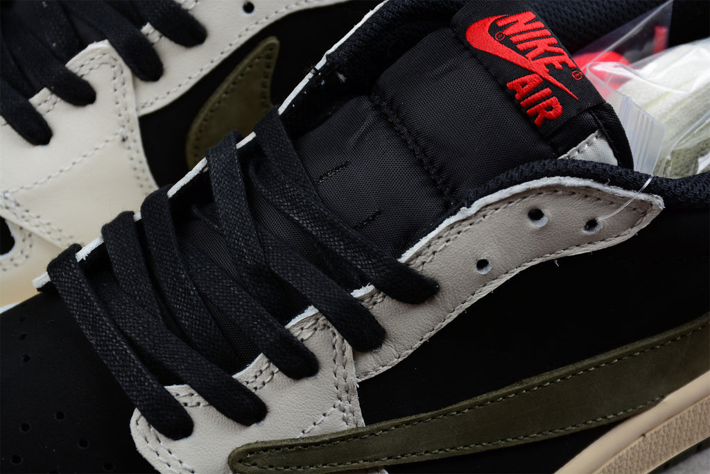 Tênis Cano Baixo Couro Olive Detalhes Reverrsos
