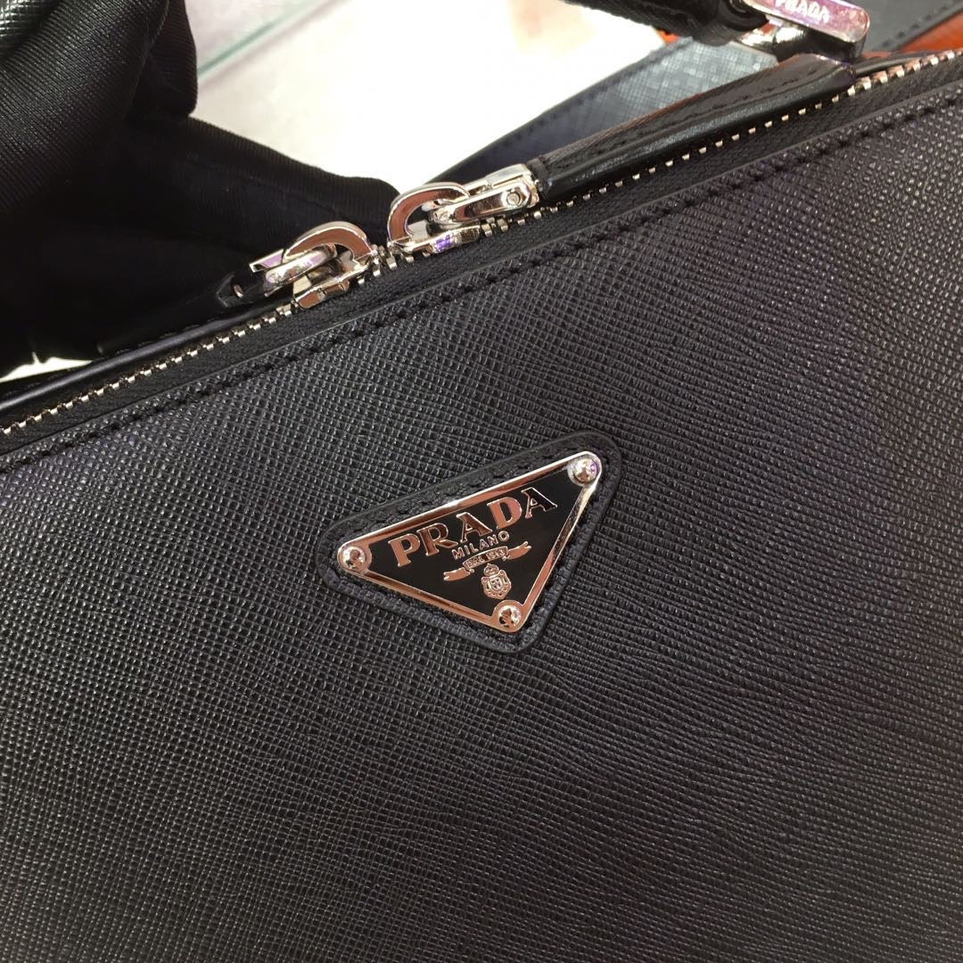 Bolsa Satchel Couro Texturizado Preto
