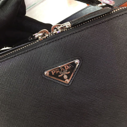 Bolsa Satchel Couro Texturizado Preto