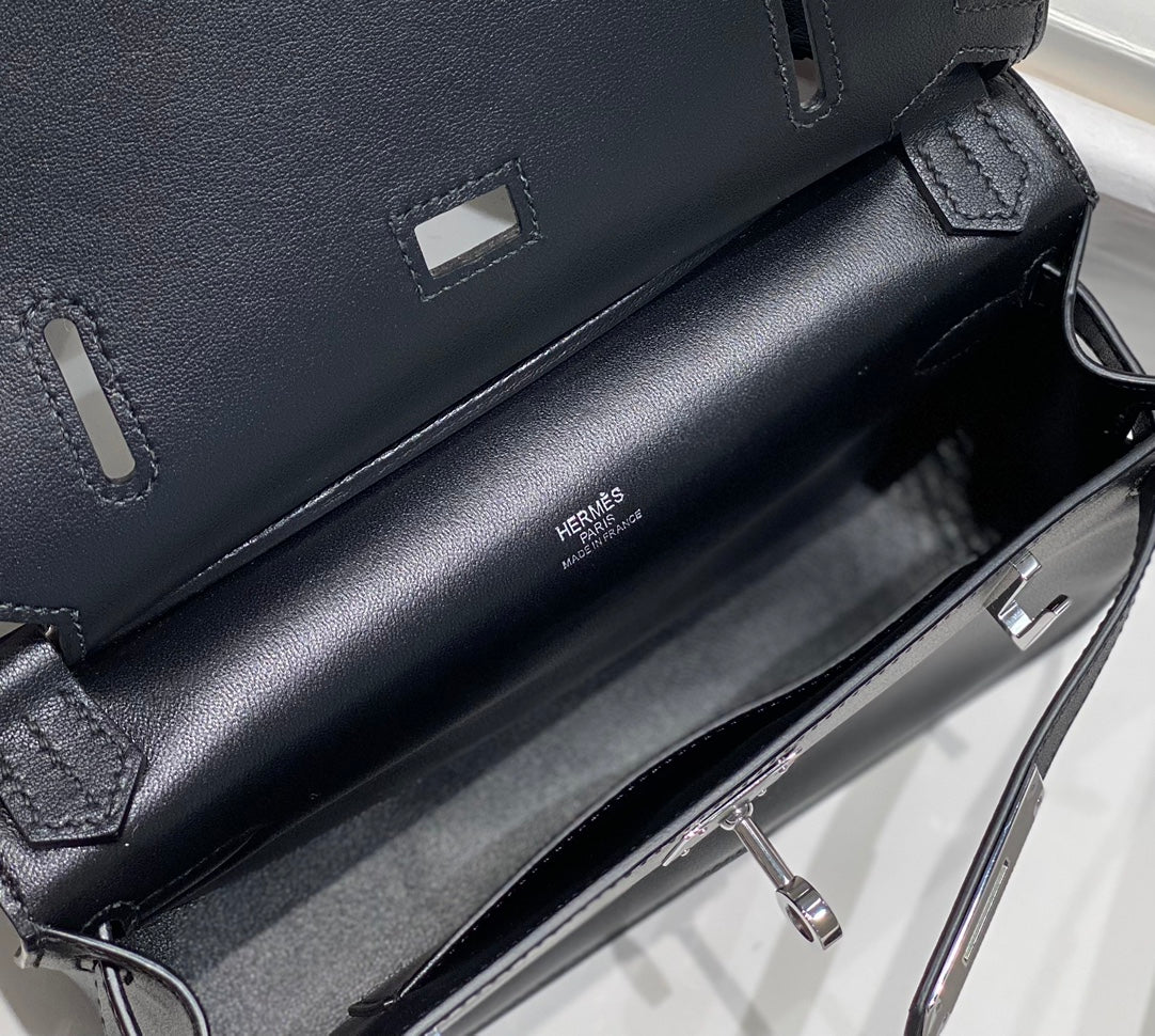 Bolsa Pequena Couro Preto Mini