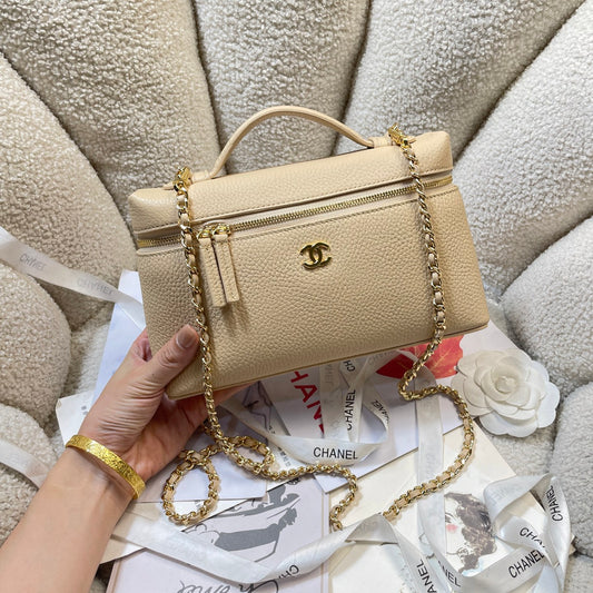 CHANEL Vanity Case Long