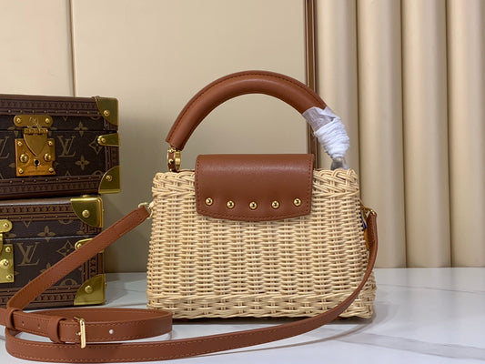 Bolsa Louis Vuitton Capucines Mini em Rattan e Couro Caramelo